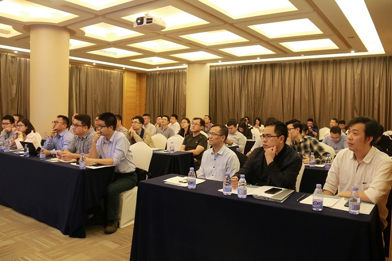 赋能数据分析创新应用，携手共赢大数据时代