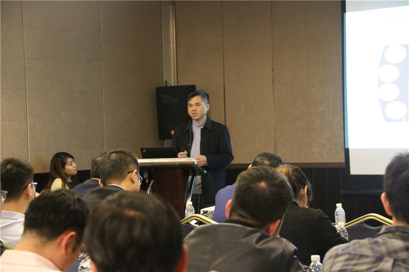 哈森集团的数据运营总监蔡博生