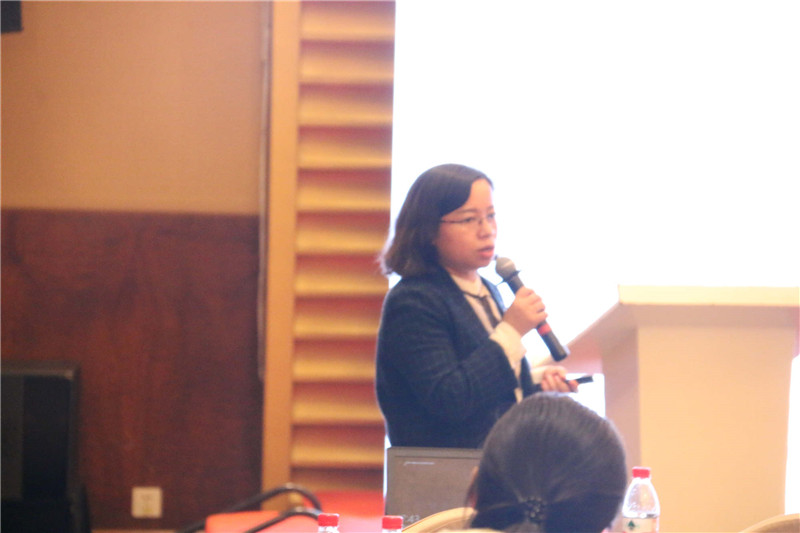 美林数据行业合作伙伴荣之联高级解决方案专家